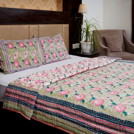 Rose Meadow Jaipuri Quilt